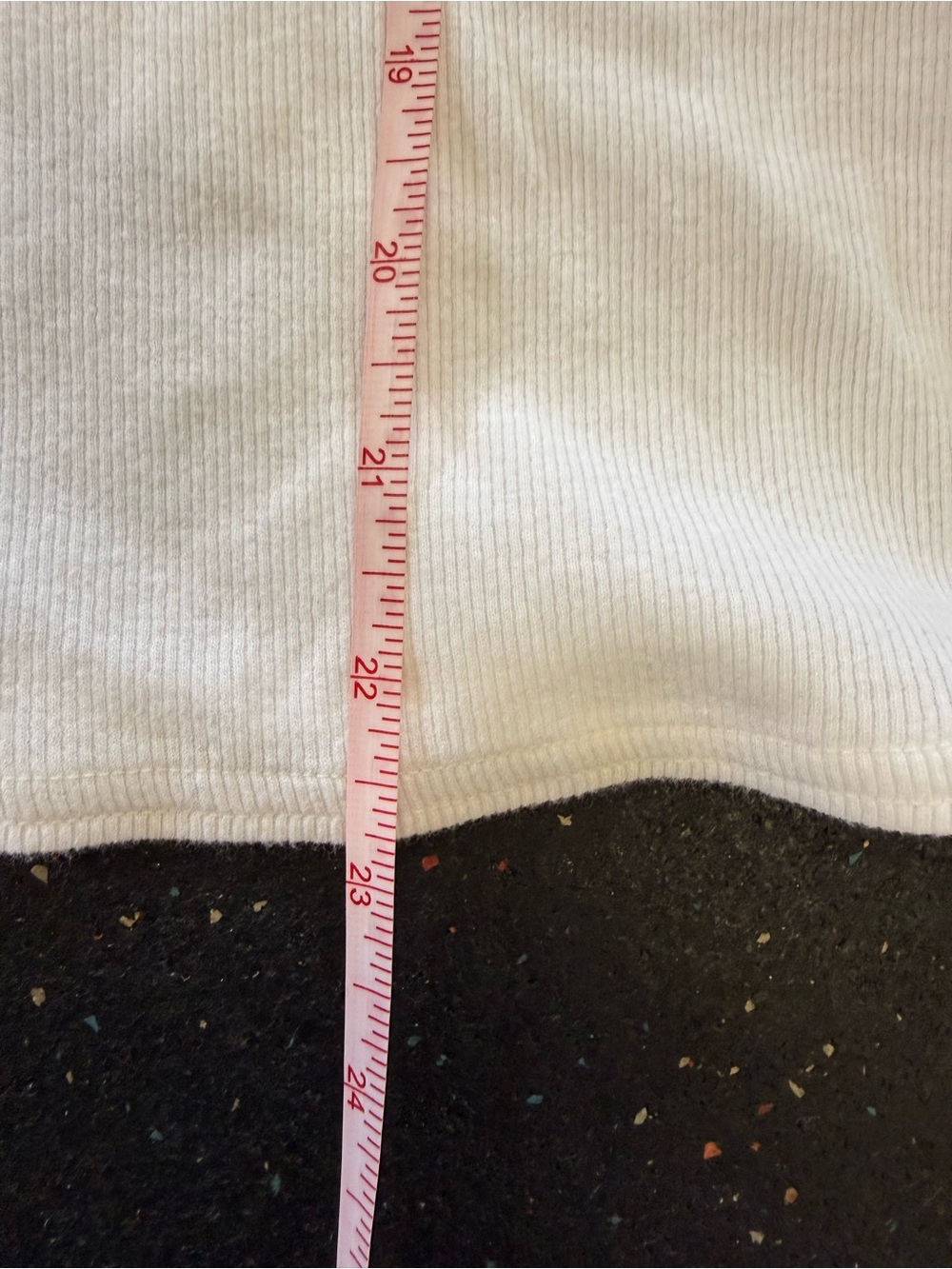 White Ribbed High-Neck Tank Top - Picture 5 of 6